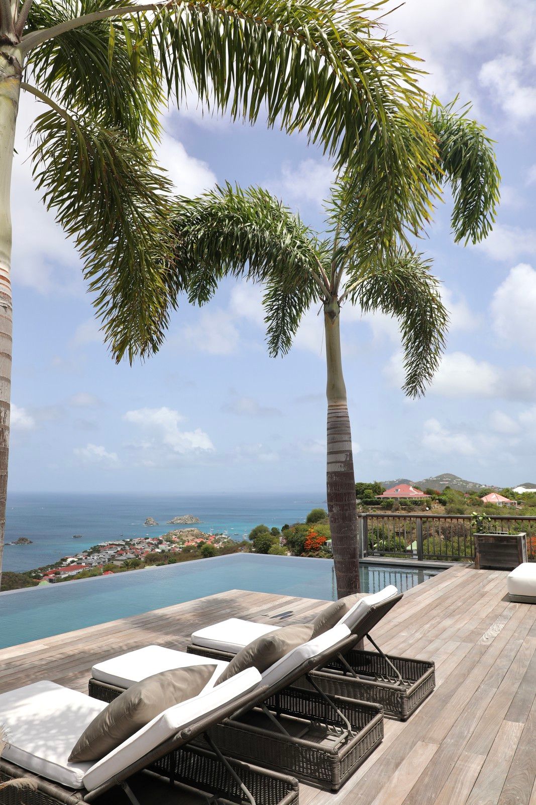 Etoile Brillante - 5-bedroom luxury villa in Etoile Brillante

        
        
            
                Lurin - Image 9