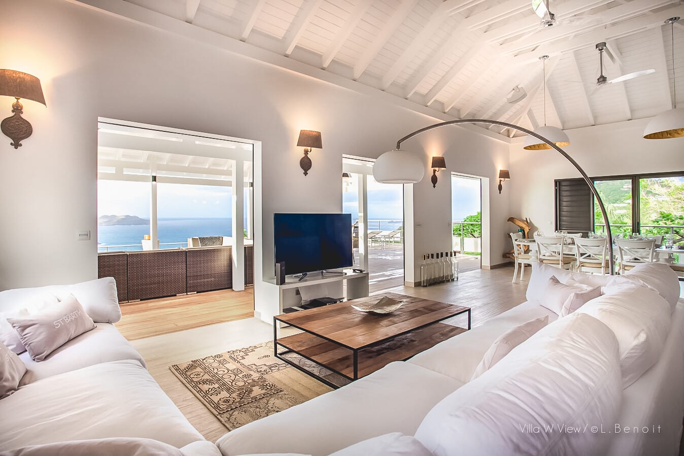 A View - 4-bedroom luxury villa in View                                                 Saint Jean - Image 17