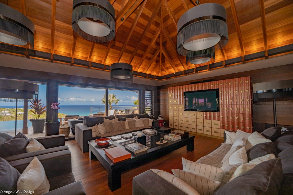 Jade - St Barts - Image 2