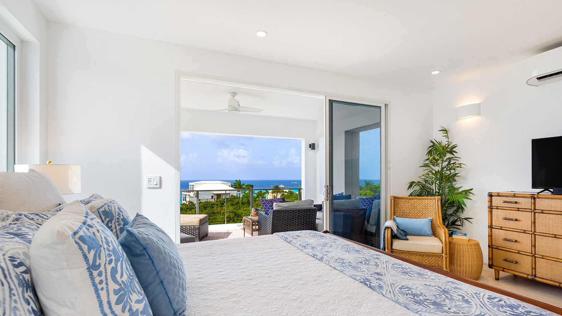 Villa Fiore - 4-bedroom luxury villa in Anguilla - Image 39