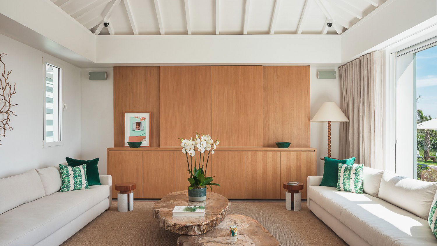 Celadon - 5-bedroom luxury villa in Celadon
Mont Jean - Image 9