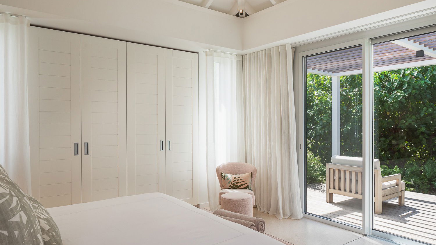 Celadon - 5-bedroom luxury villa in Celadon
Mont Jean - Image 41