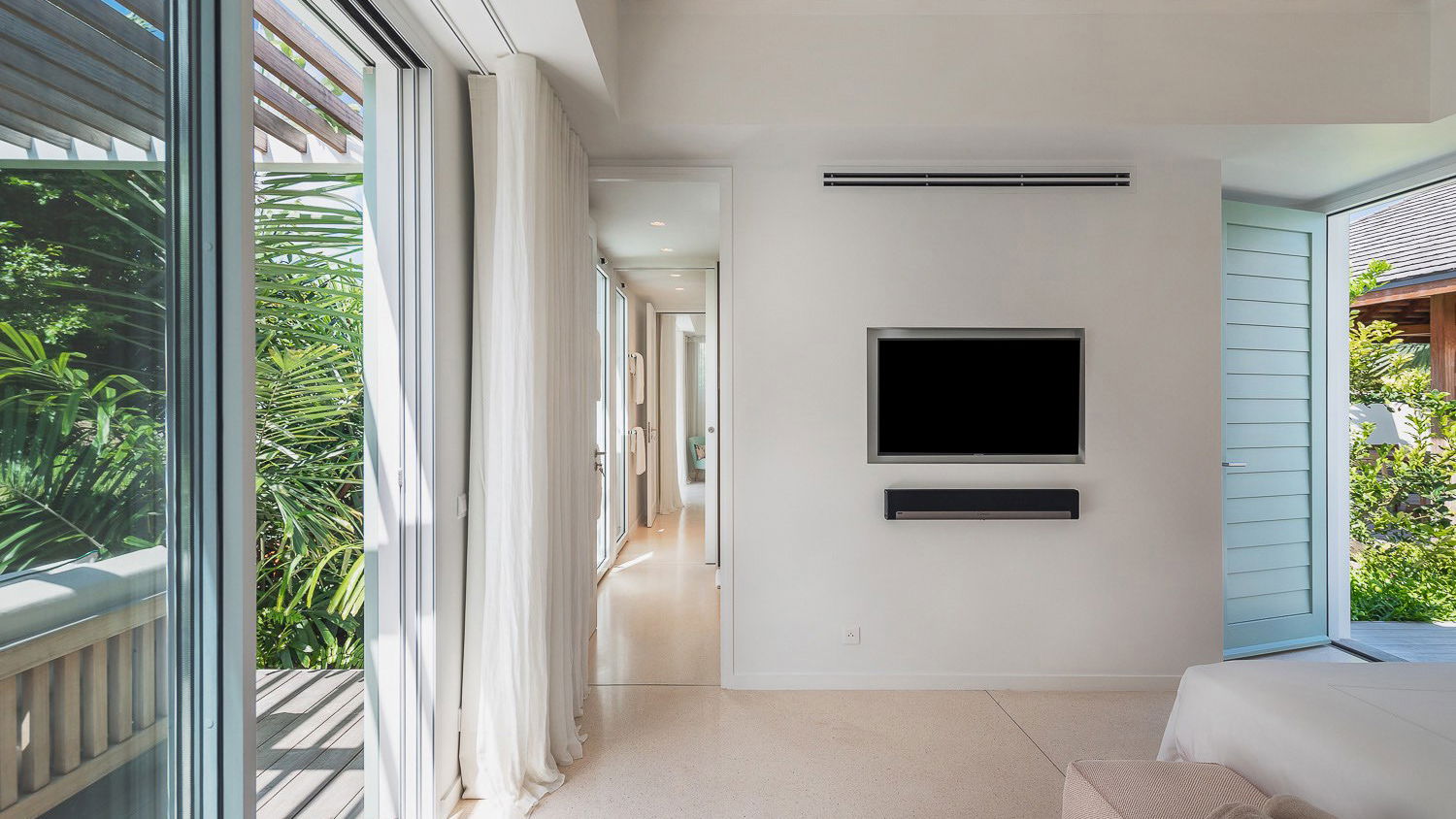 Celadon - 5-bedroom luxury villa in Celadon
Mont Jean - Image 35