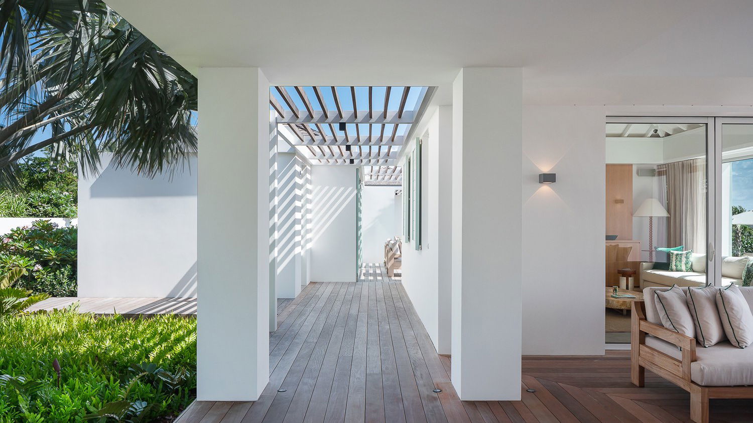 Celadon - 5-bedroom luxury villa in Celadon
Mont Jean - Image 8