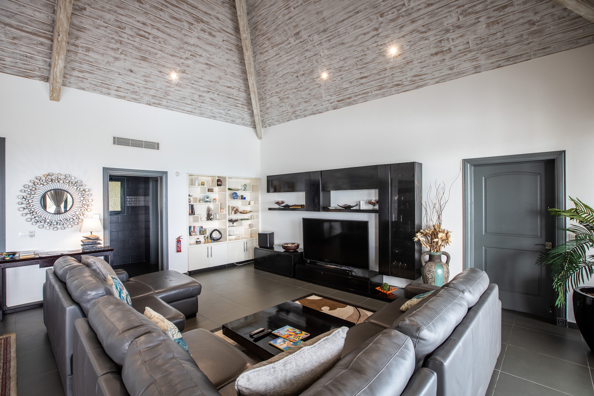 Villa Monte Verde - 4-bedroom luxury villa in St. Maarten - Image 28