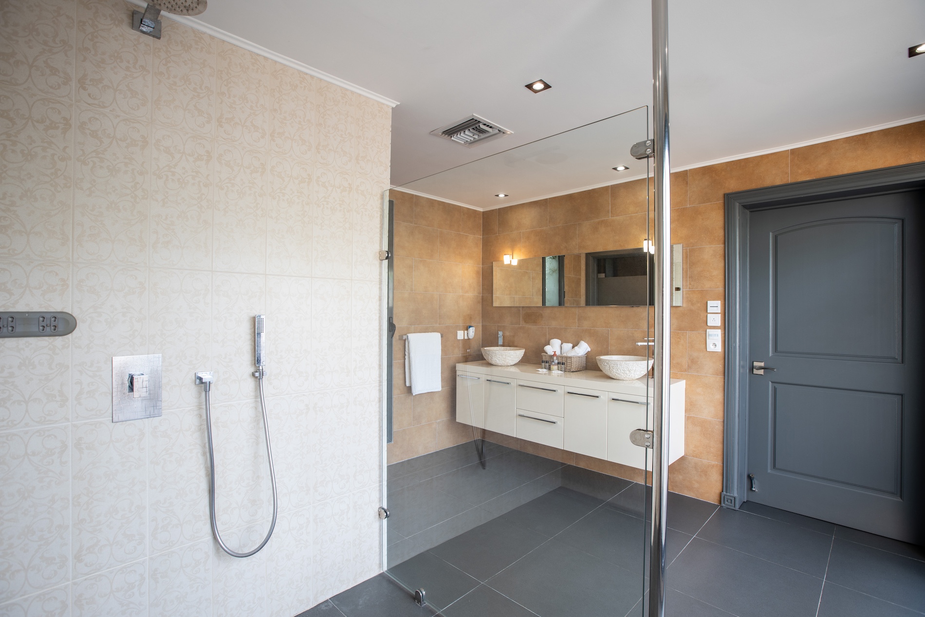 Villa Monte Verde - 4-bedroom luxury villa in St. Maarten - Image 57