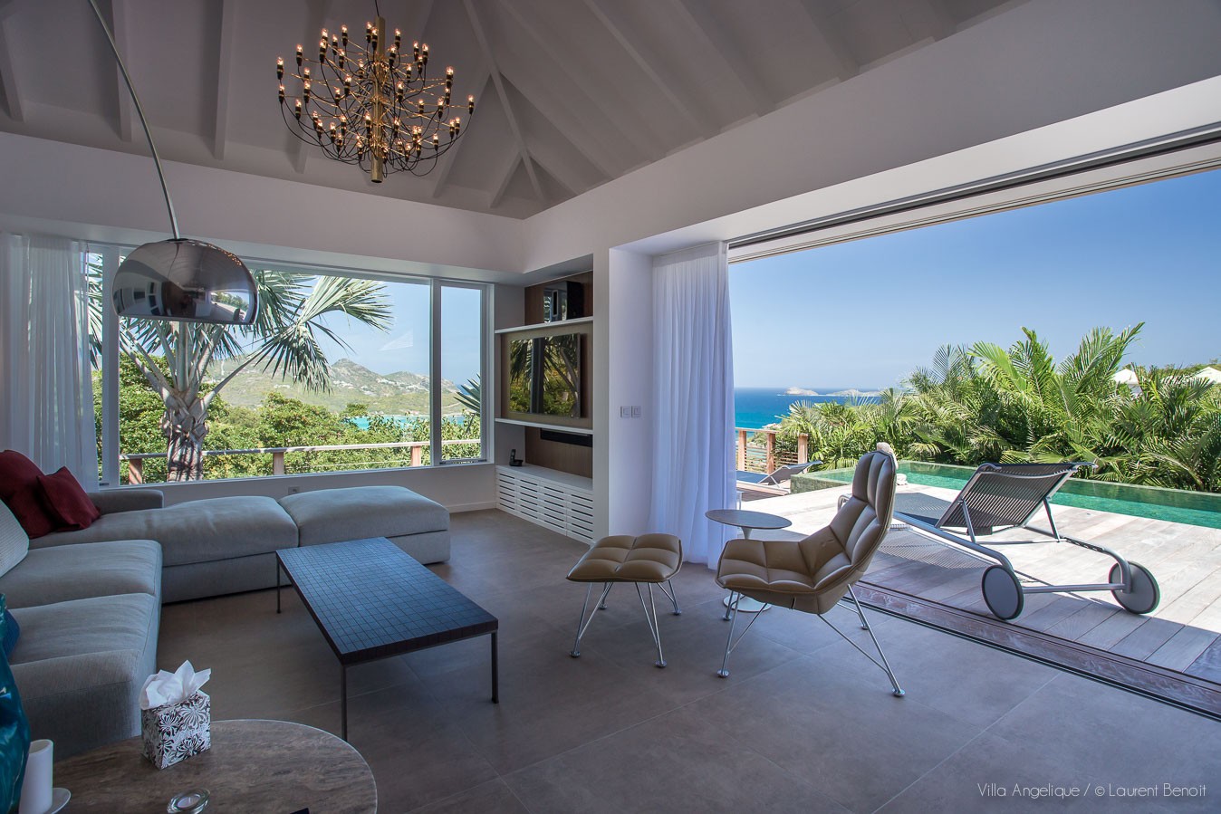 Angelique - 4-bedroom luxury villa in Angelique - Image 20