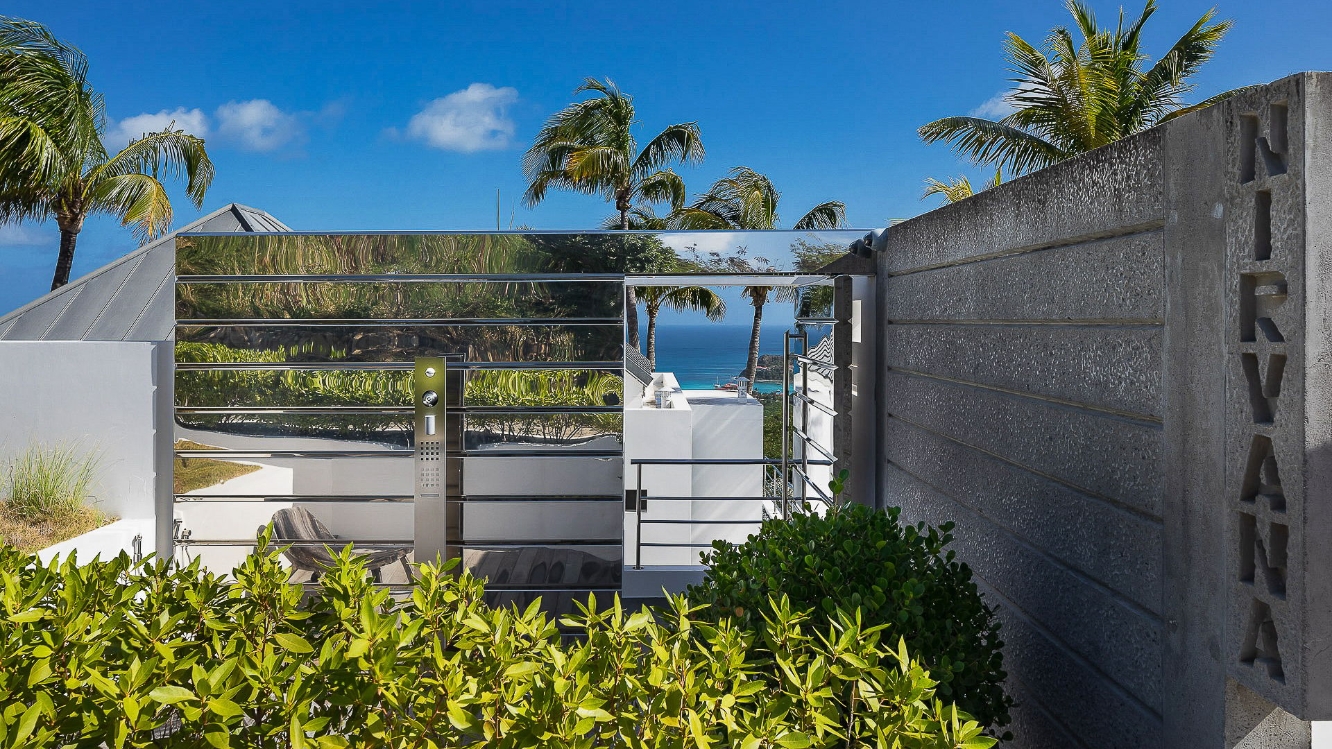 Nirvana - 5-bedroom luxury villa in Nirvana

        
        
            
                Lurin - Image 60