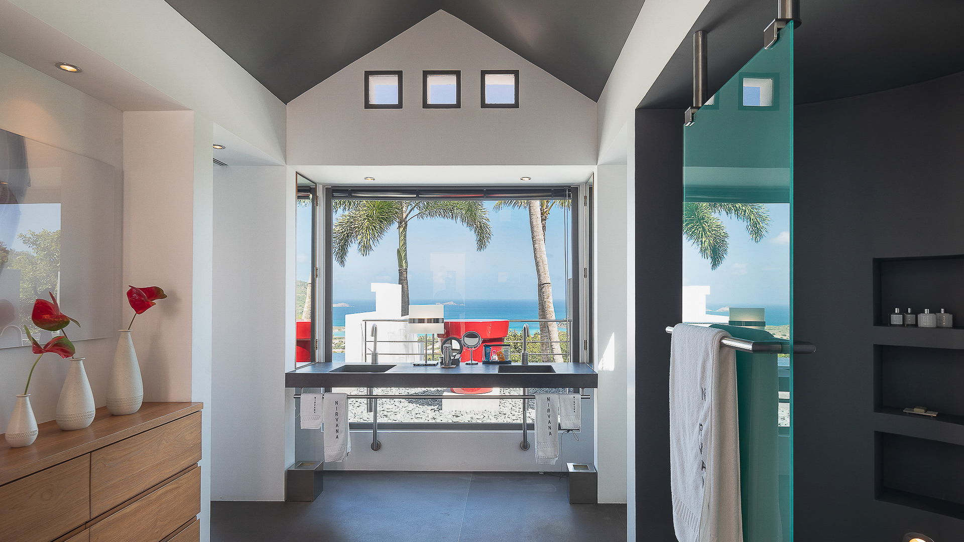 Nirvana - 5-bedroom luxury villa in Nirvana

        
        
            
                Lurin - Image 92