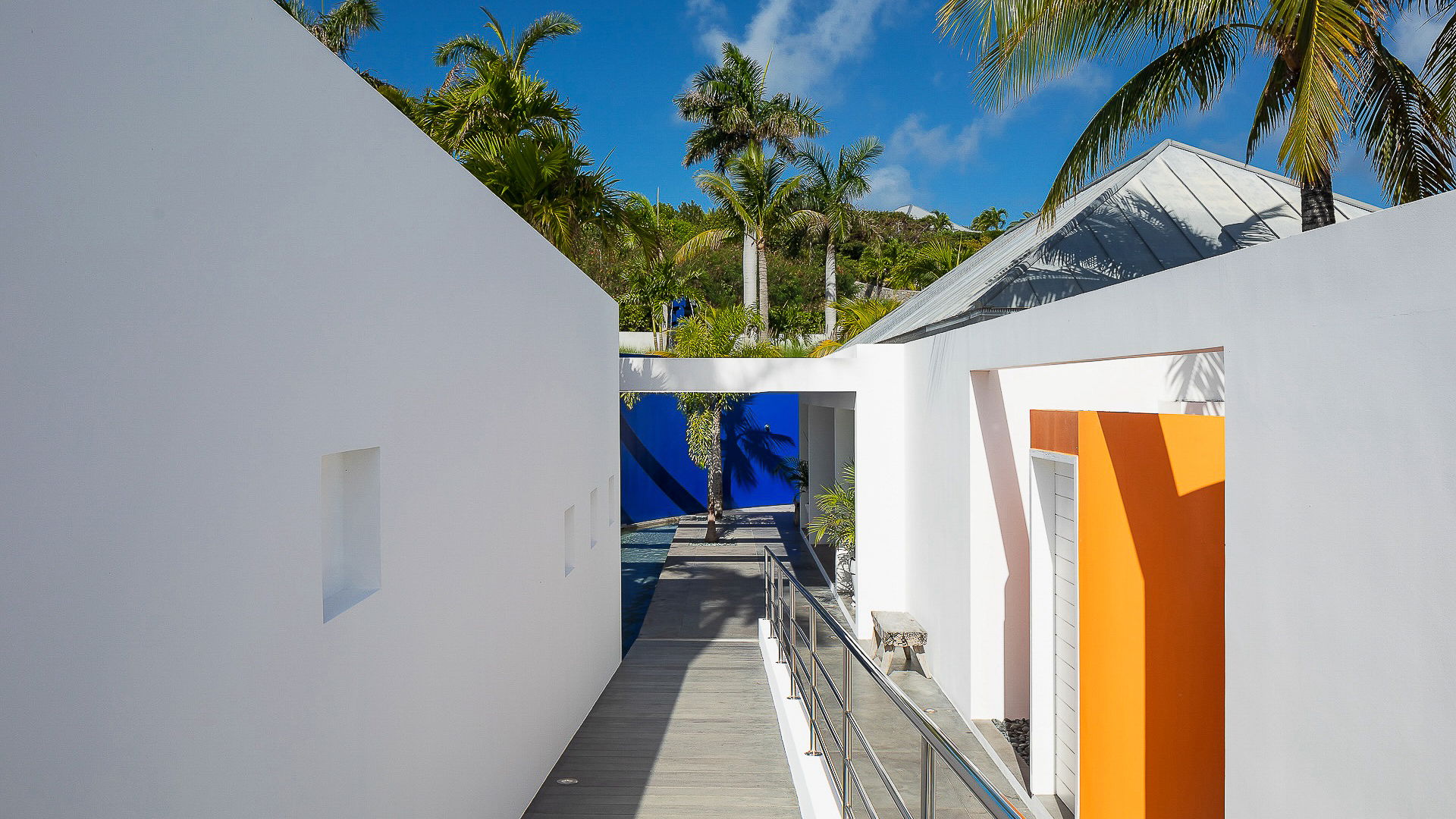 Nirvana - 5-bedroom luxury villa in Nirvana

        
        
            
                Lurin - Image 79