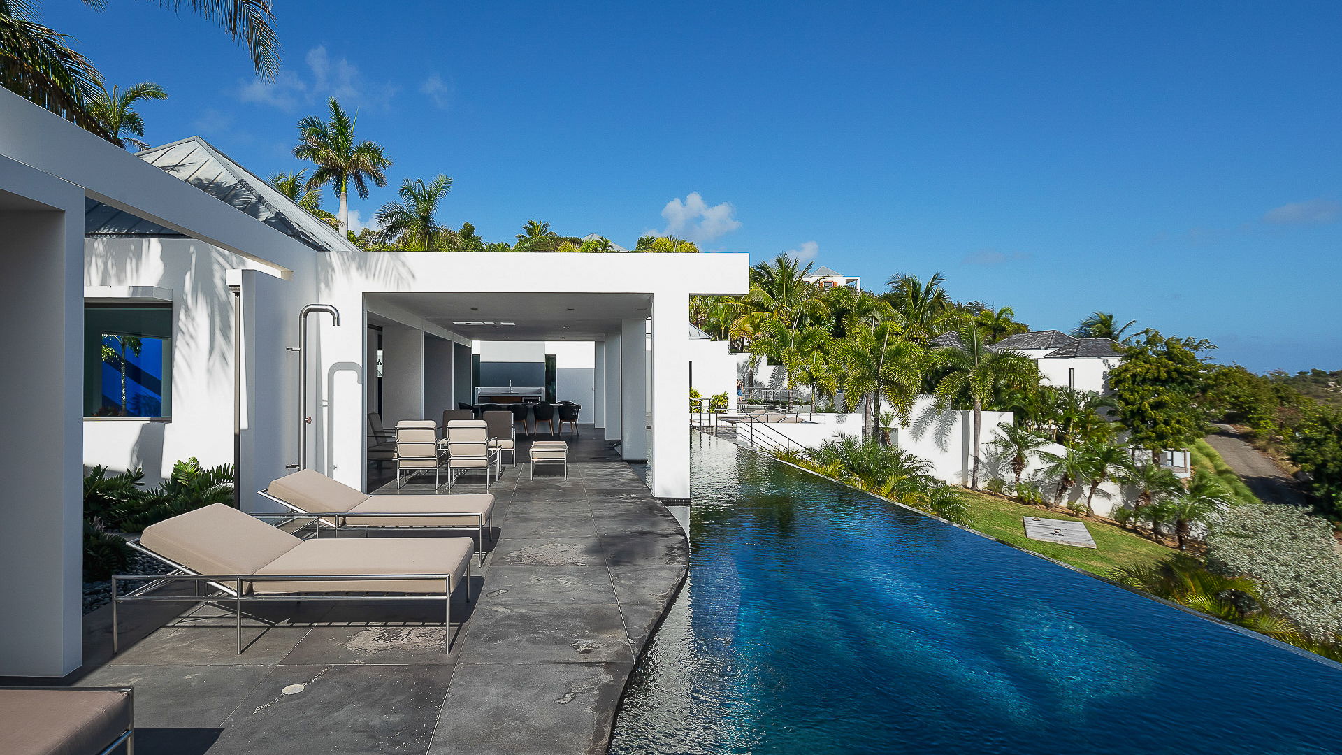 Nirvana - 5-bedroom luxury villa in Nirvana

        
        
            
                Lurin - Image 114