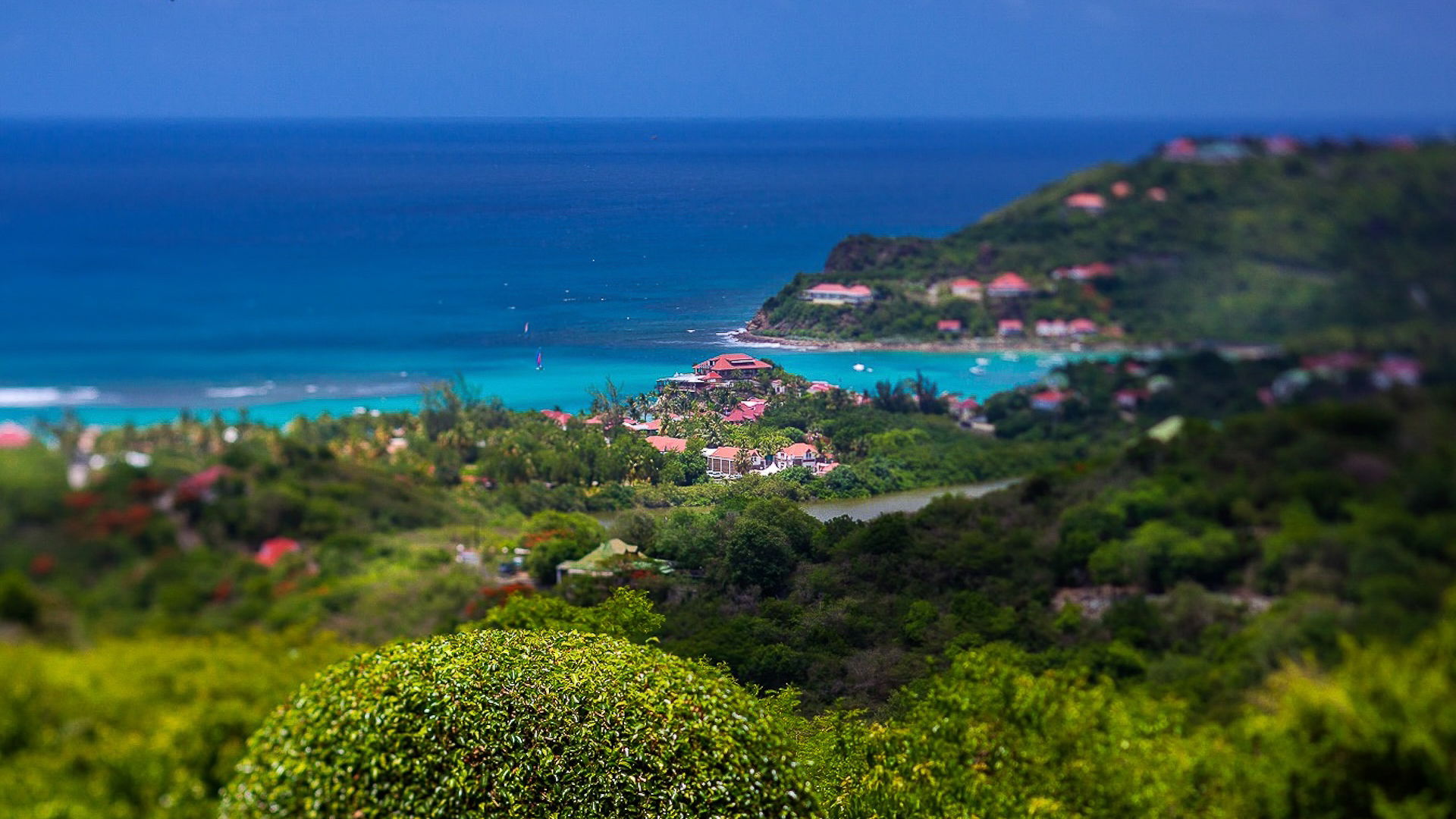 Nirvana - 5-bedroom luxury villa in Nirvana

        
        
            
                Lurin - Image 133