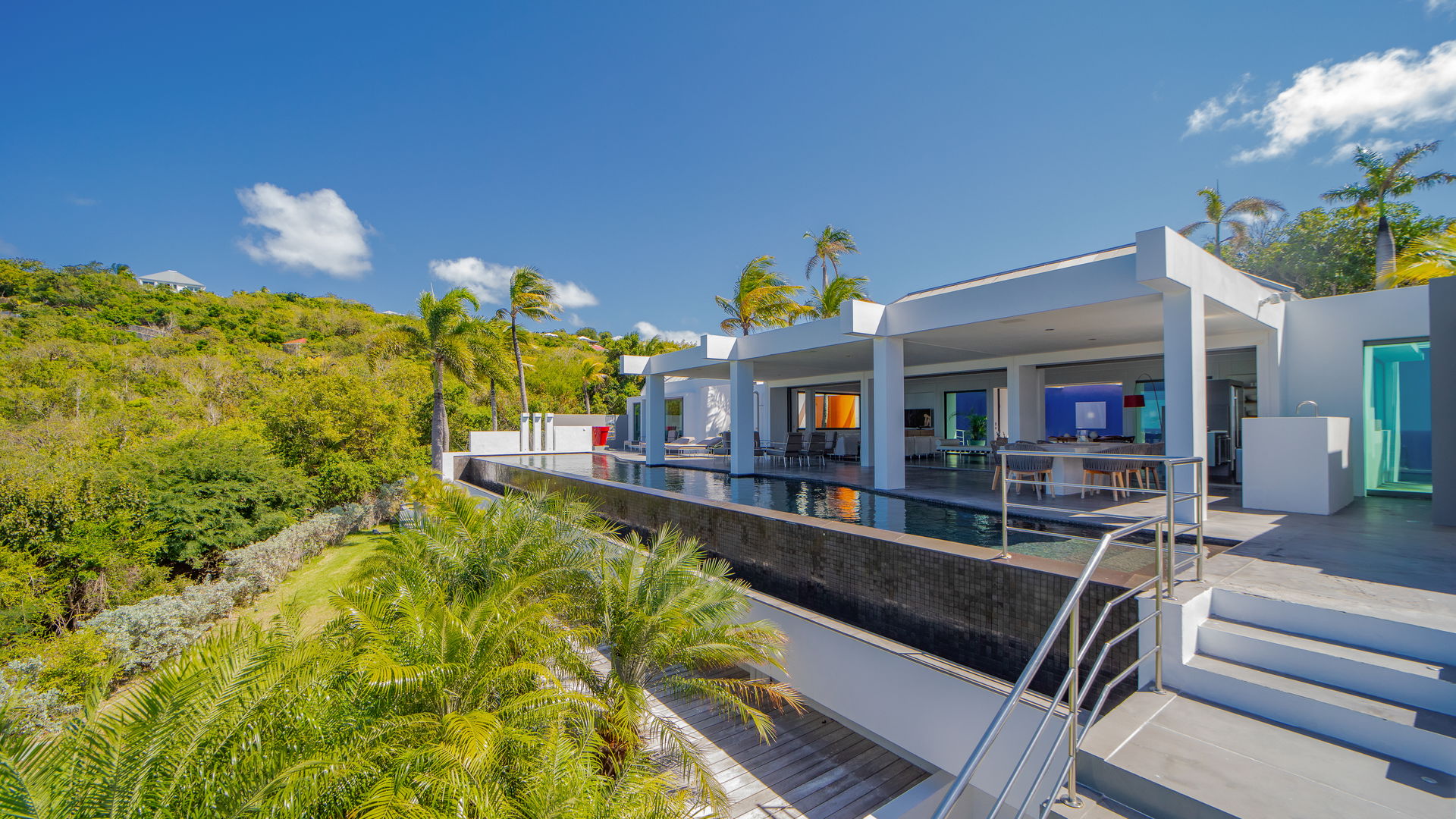 Nirvana - 5-bedroom luxury villa in Nirvana

        
        
            
                Lurin - Image 115