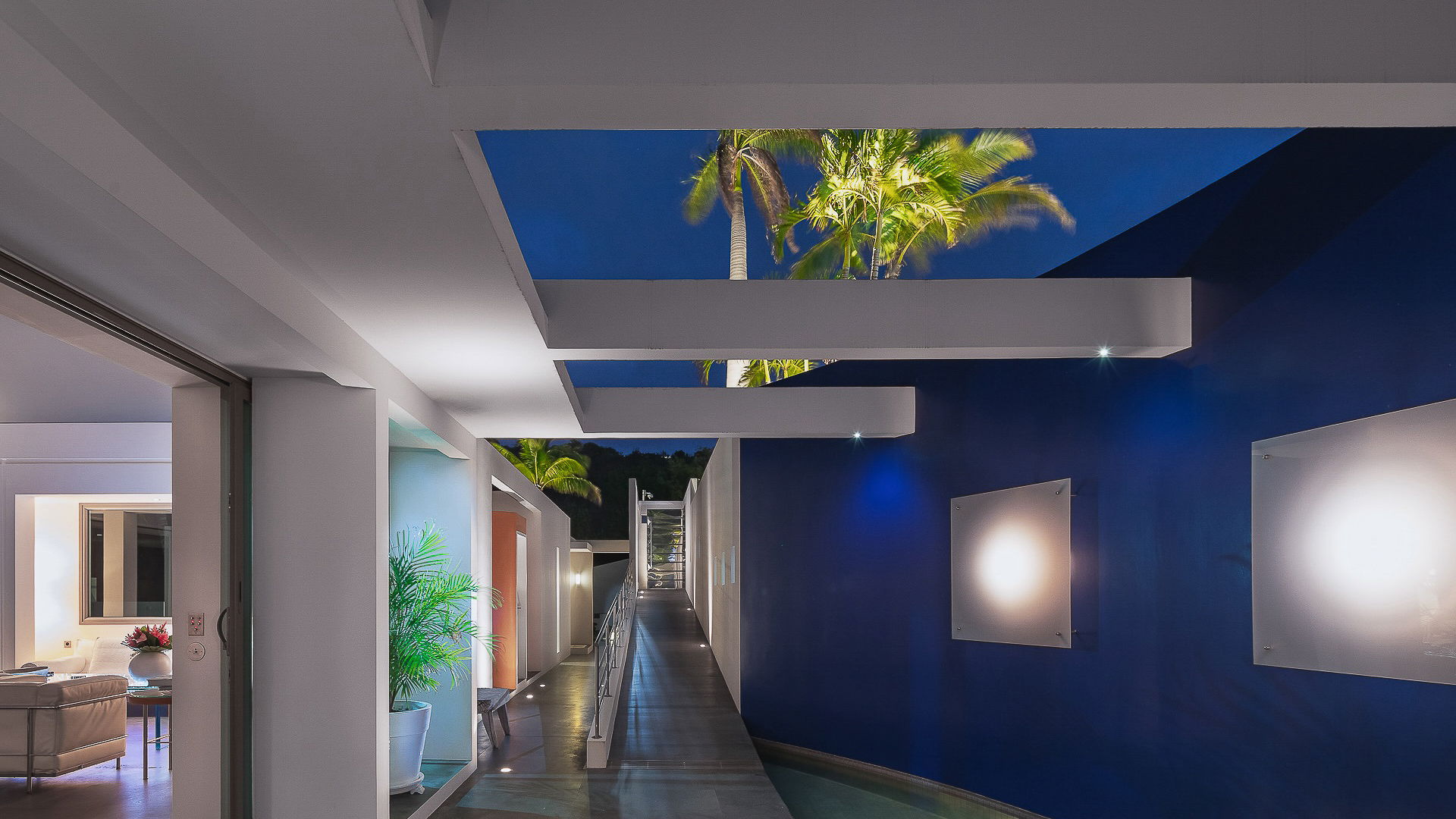 Nirvana - 5-bedroom luxury villa in Nirvana

        
        
            
                Lurin - Image 157