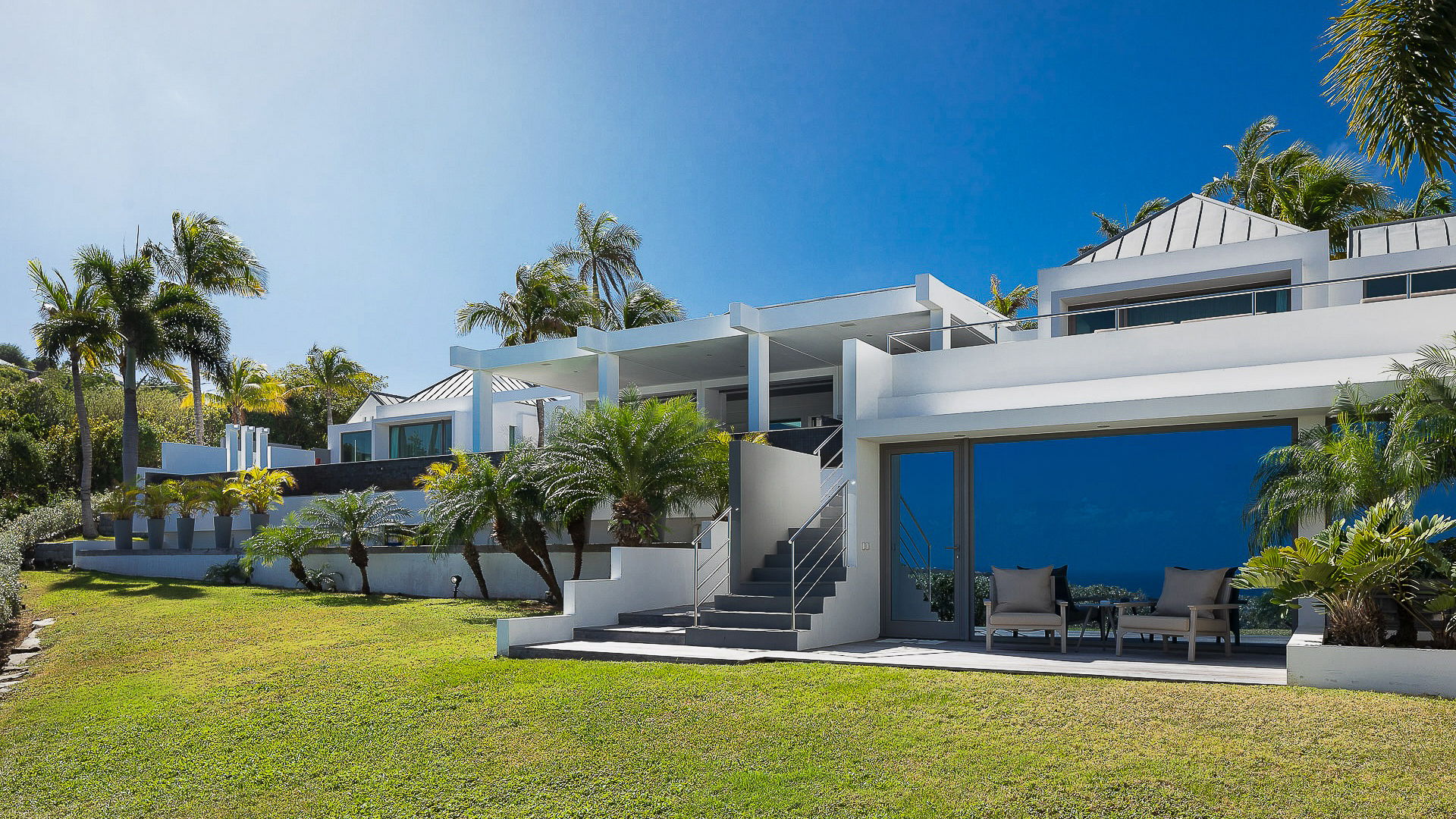 Nirvana - 5-bedroom luxury villa in Nirvana

        
        
            
                Lurin - Image 42