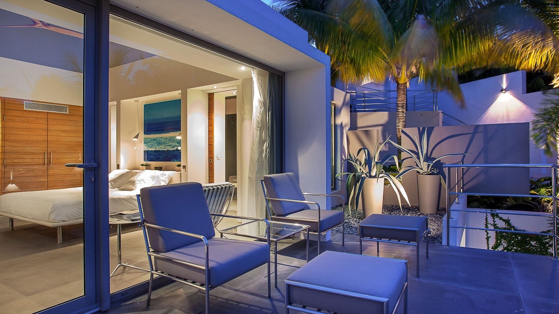 Nirvana - 5-bedroom luxury villa in Nirvana

        
        
            
                Lurin - Image 53