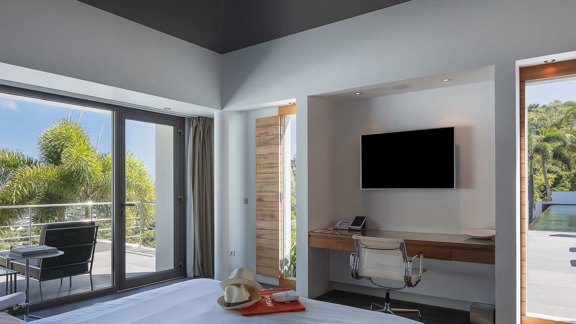 Nirvana - 5-bedroom luxury villa in Nirvana

        
        
            
                Lurin - Image 69