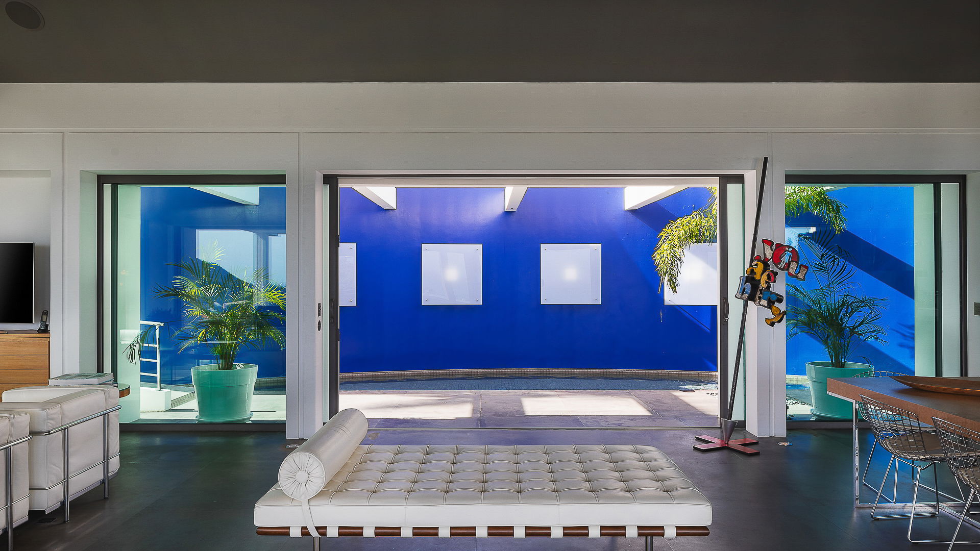 Nirvana - 5-bedroom luxury villa in Nirvana

        
        
            
                Lurin - Image 38