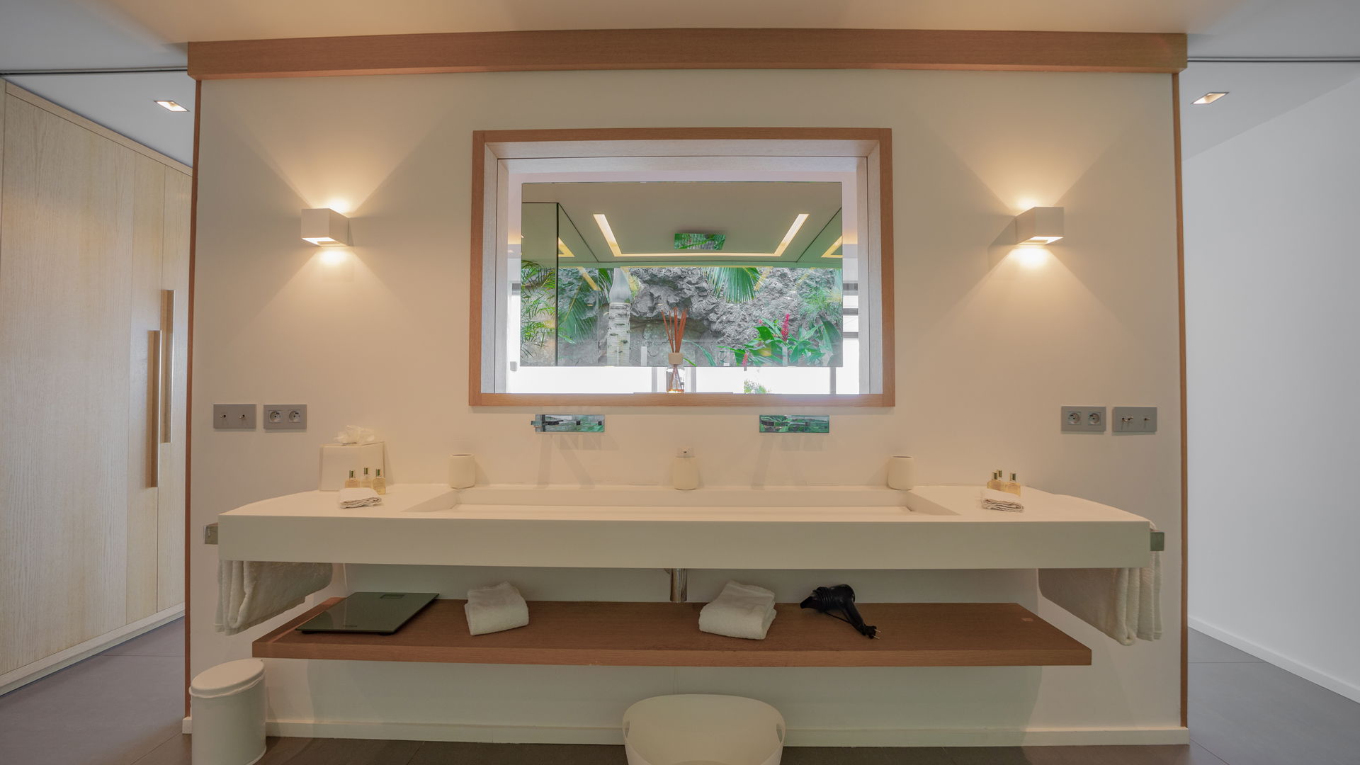 My Way - 5-bedroom luxury villa in My Way                                                 Colombier - Image 53