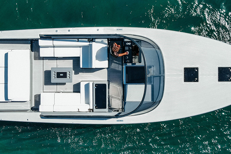 VanDutch 48 - Image 3